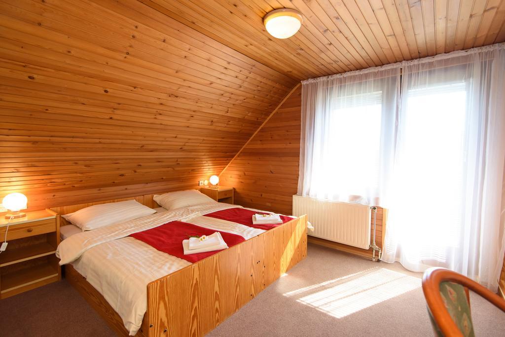 Penzion Vila Bistrica Bohinjska Bistrica Esterno foto