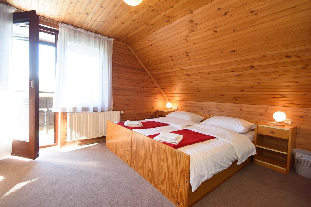 Penzion Vila Bistrica Bohinjska Bistrica Esterno foto