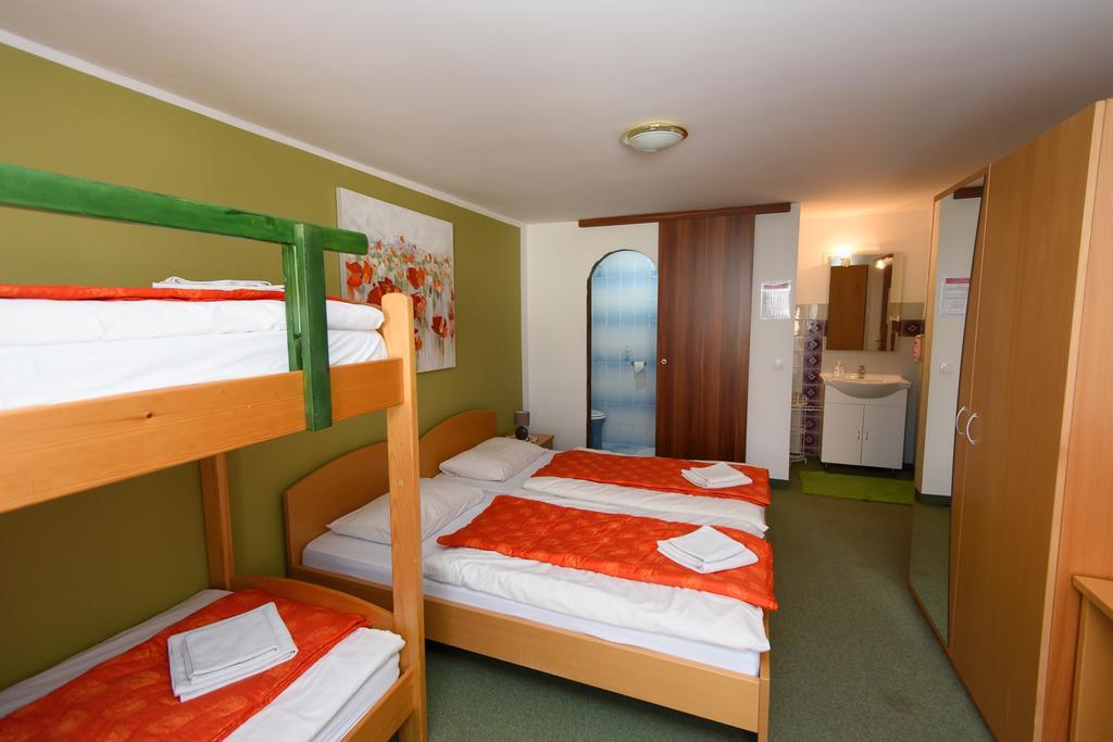 Penzion Vila Bistrica Bohinjska Bistrica Esterno foto